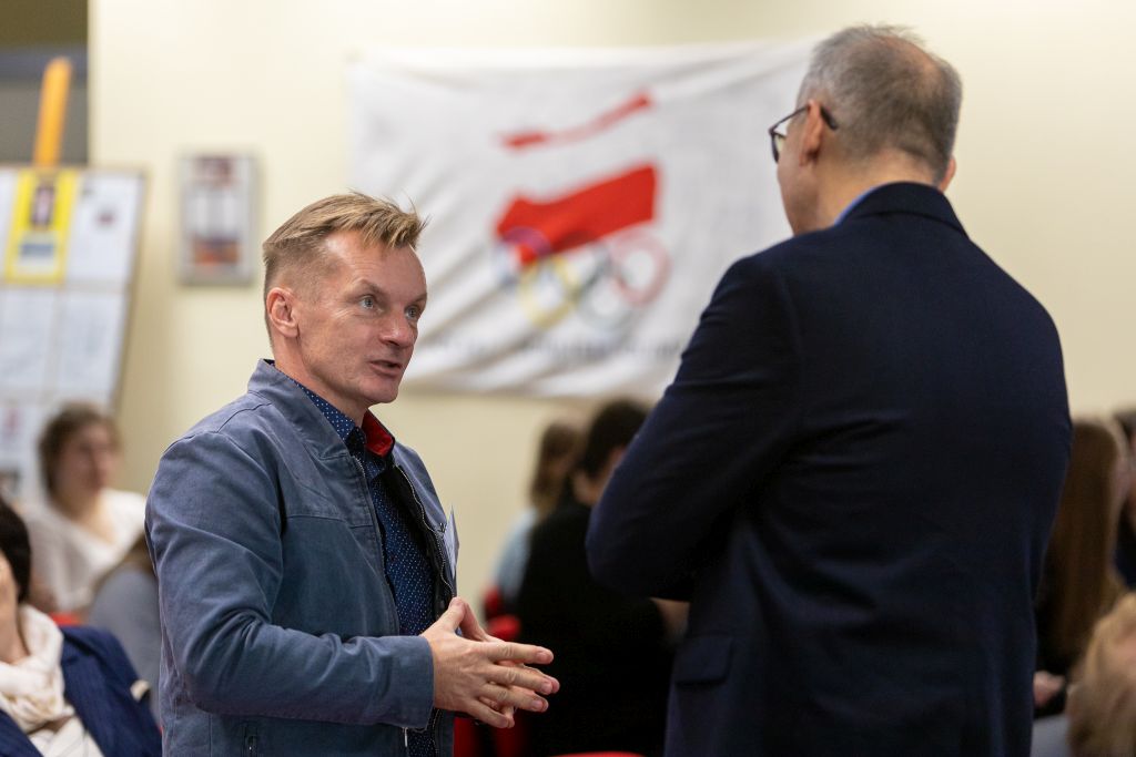 Herbert odczytujący – Herbert odczytywany. Zdjęcia z konferencji